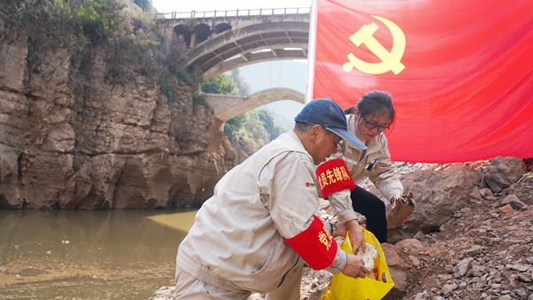 1676874946772042136.jpg 1副本.jpg