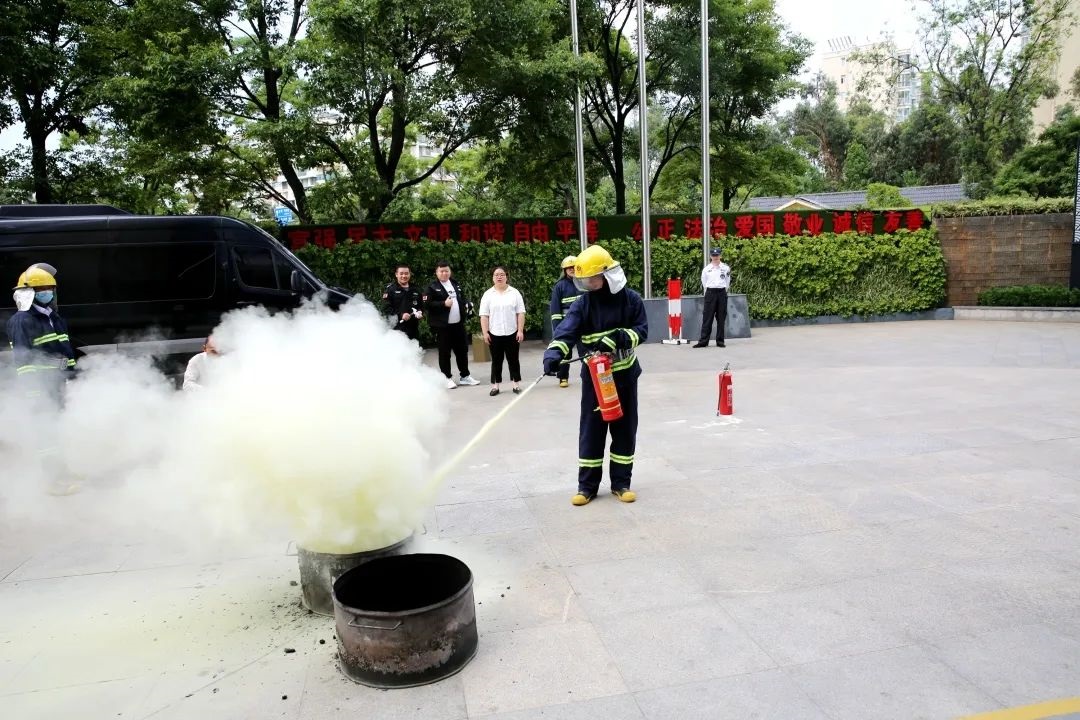 1688457304013026096.jpg 1688457304013026096.jpg