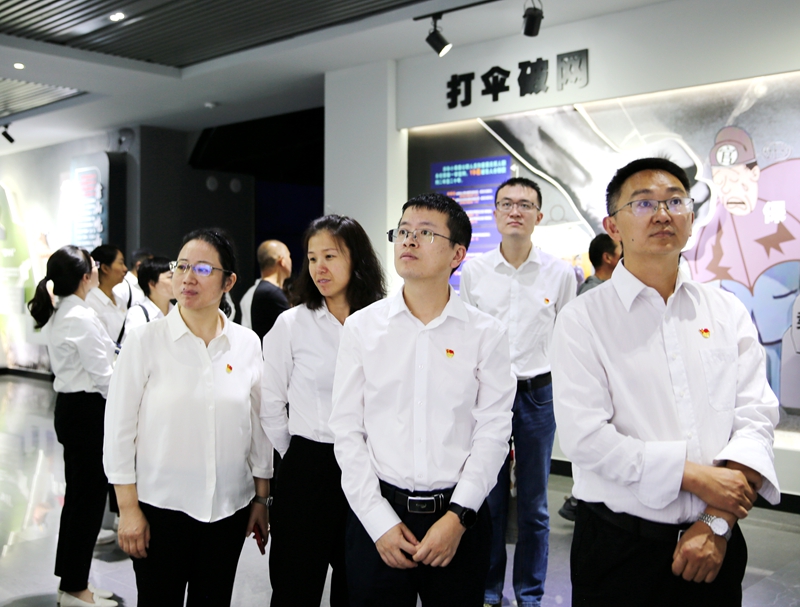 1689130806729060683.jpg 0E1A8214_副本.jpg