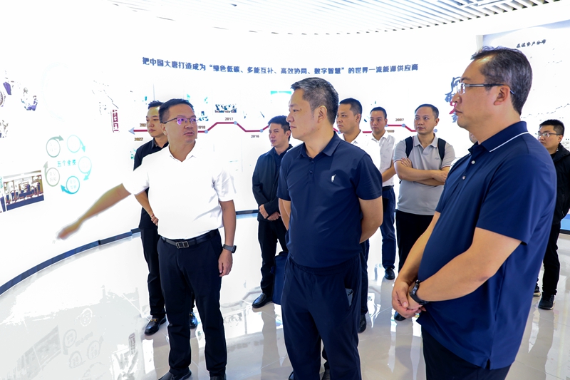 2023_09_05文山州政府到公司 (4)_副本.jpg