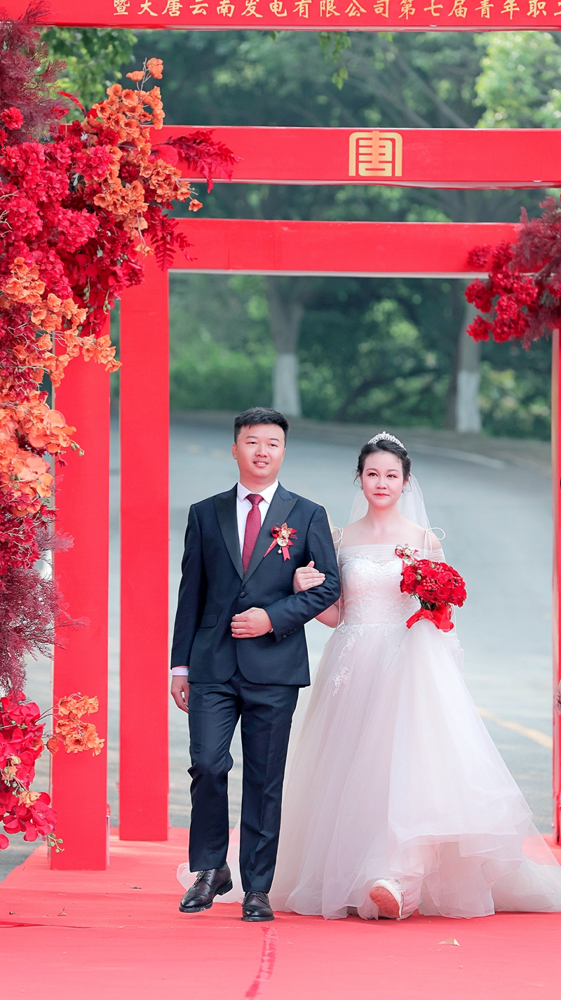 1694421320659034989.jpg 入场、花童 插图 (1)_副本.jpg