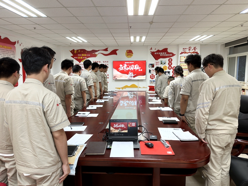 1695194504669074376.jpg 全体默哀_副本.jpg