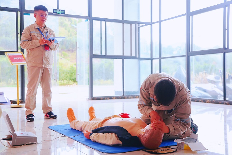 云南公司成功举办2023年安全应急技能竞赛 (7)1.jpg