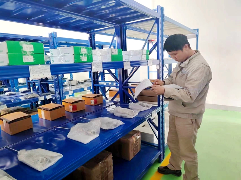 观音岩水电公司圆满完成物资年度盘点工作 (2)_副本.jpg