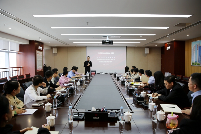0E1A0770_副本.jpg